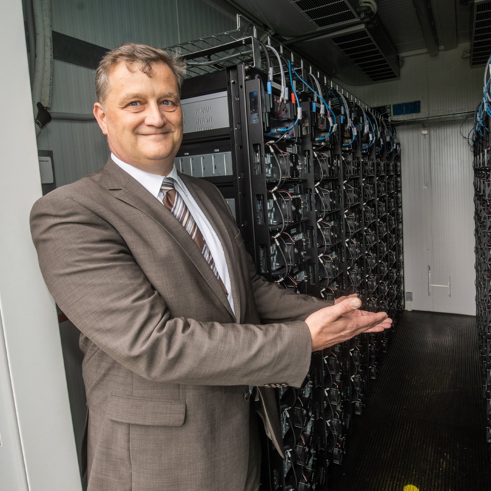 Dr. Ochs - Stadtwerke München Dr. Ochs - Stadtwerke München