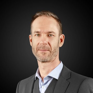 Employee of LASER COMPONENTS Nordic