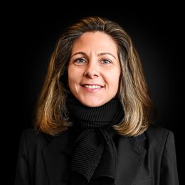 Elvyne Egrot