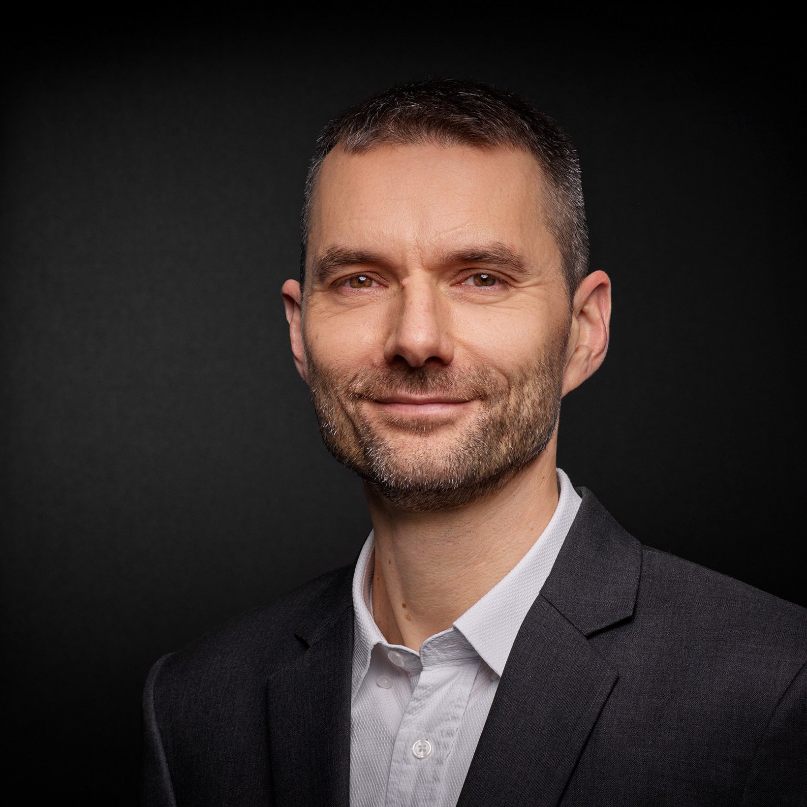 Employee of LASER COMPONENTS Germany GmbH Employee of LASER COMPONENTS Germany GmbH