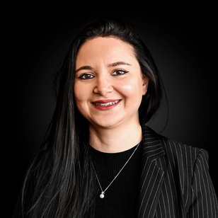 Employés de LASER COMPONENTS France Soukaina Karim
