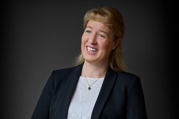 Employee of LASER COMPONENTS Germany GmbH