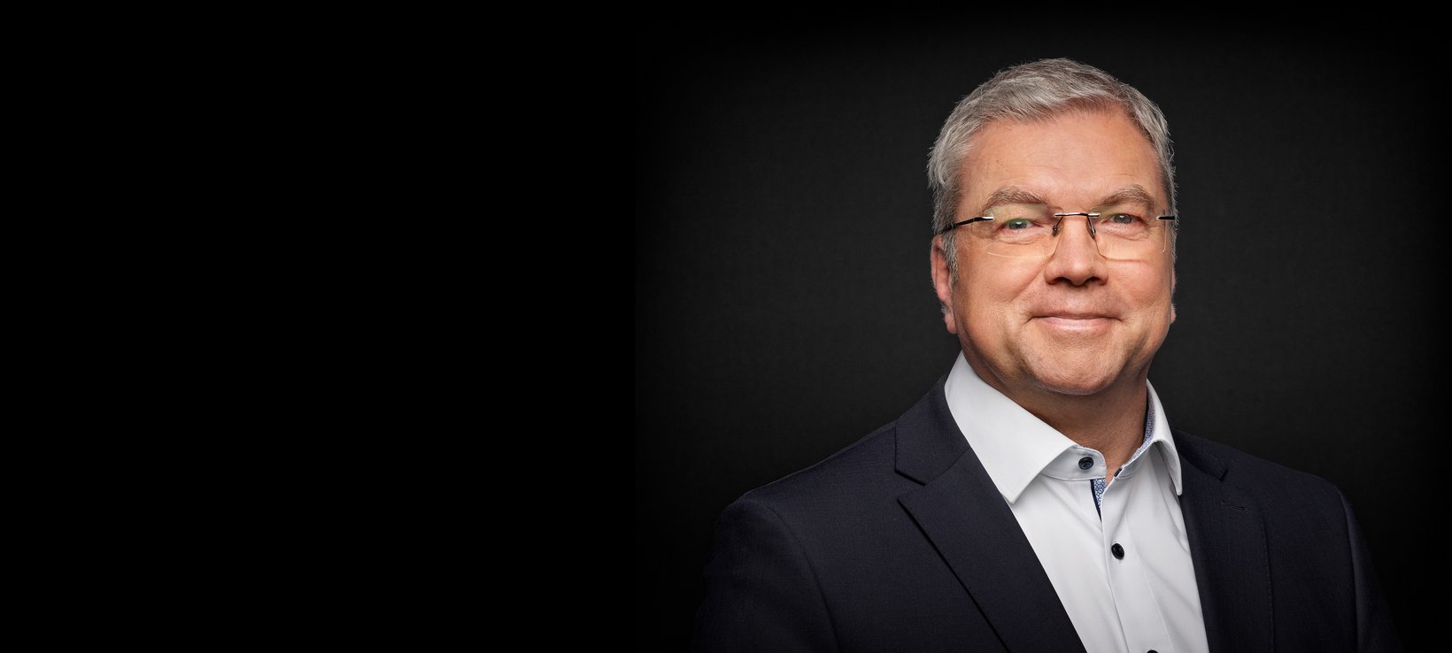 Employee of LASER COMPONENTS Germany GmbH