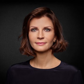 Employee of Photona Employee of Photona