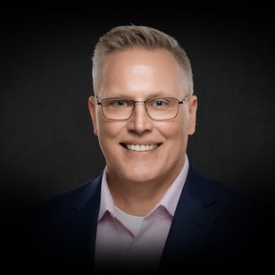 Employee of LASER COMPONENTS Detector Group Andrew Larsen