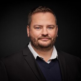 Contact HR LASER COMPONENTS UK