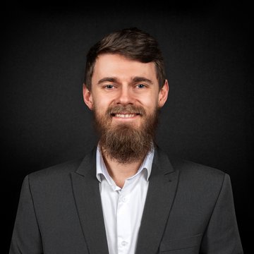 Employee of LASER COMPONENTS UK