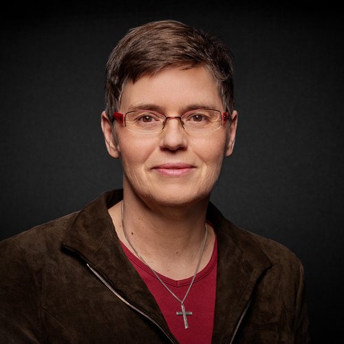 Employee of LASER COMPONENTS Germany GmbH Birgit Erdle