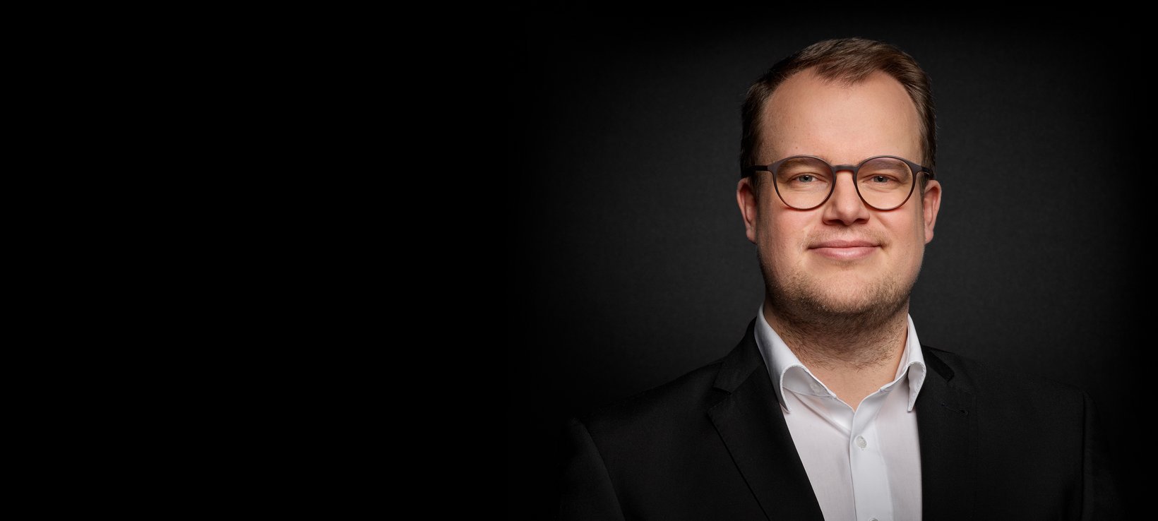 Employee of LASER COMPONENTS Germany GmbH