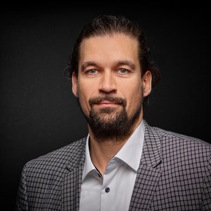 Employee of LASER COMPONENTS Germany GmbH Tobias Grebing